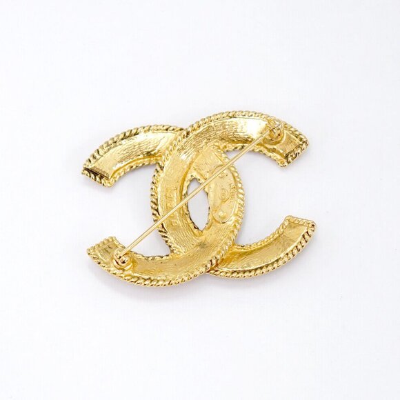 CHANEL CC Logo Vintage Brooch Gold Tone Pin Auth w/Box #202403 - Picture 3 of 5